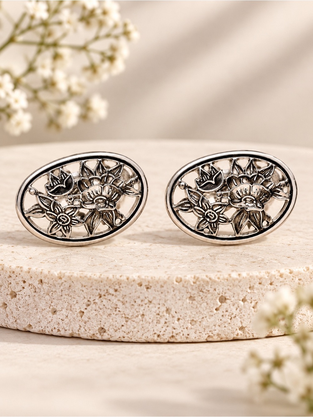Vintage Avon Silver Tone Floral Oval Clip-On Earrings | Botanical Filigree